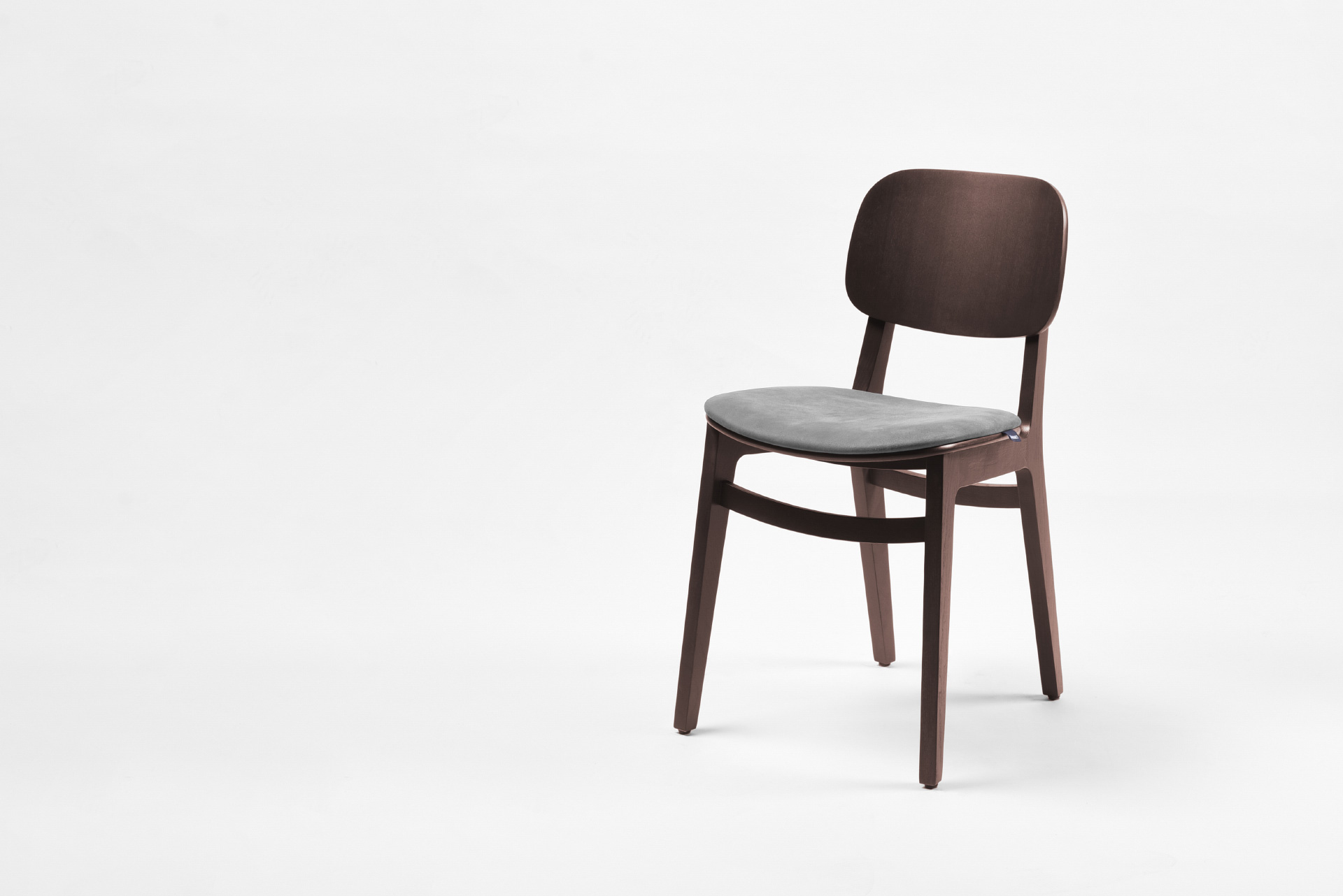 Hanák nábytok elegantná stolička LINEA